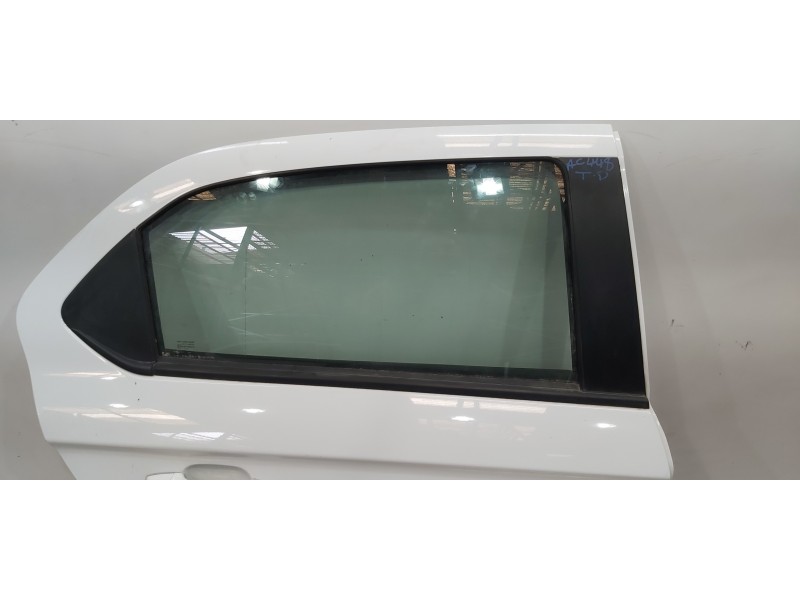 Recambio de puerta trasera derecha para citroen c-elysée exclusive referencia OEM IAM 9675190680  
