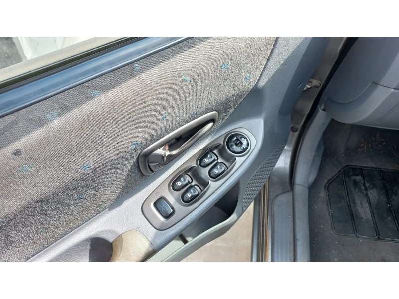 hyundai accent (lc) del año 2002