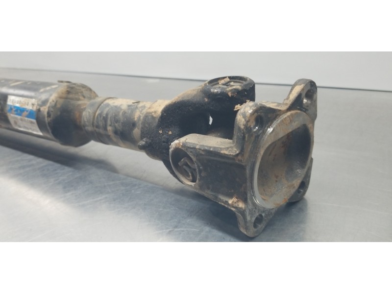 Recambio de transmision central delantera para ssangyong kyron 200 xdi limited referencia OEM IAM 3320009413  