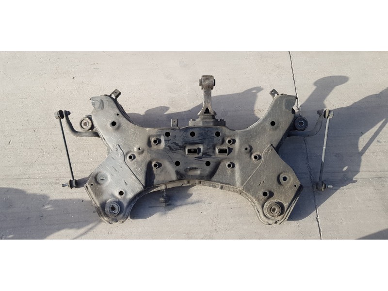 Recambio de puente delantero para kia carens ( ) concept referencia OEM IAM 62405A4650  