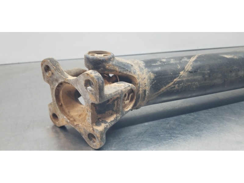 Recambio de transmision central delantera para ssangyong kyron 200 xdi limited referencia OEM IAM 3320009413  