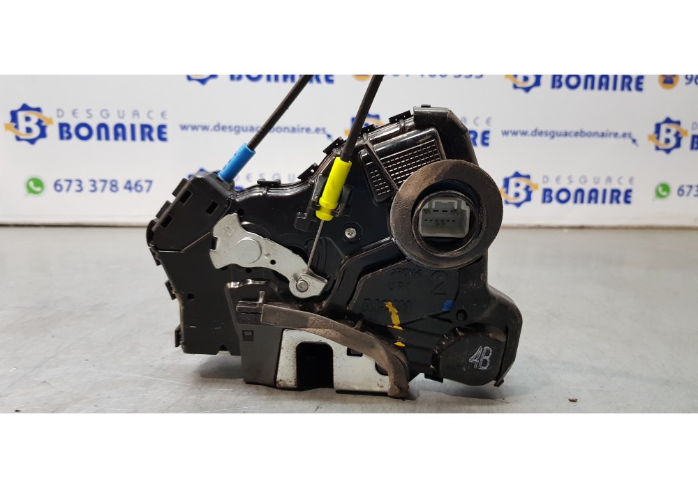 Recambio de cerradura puerta delantera derecha para toyota auris touring sports (e18) hybrid active referencia OEM IAM 690300513