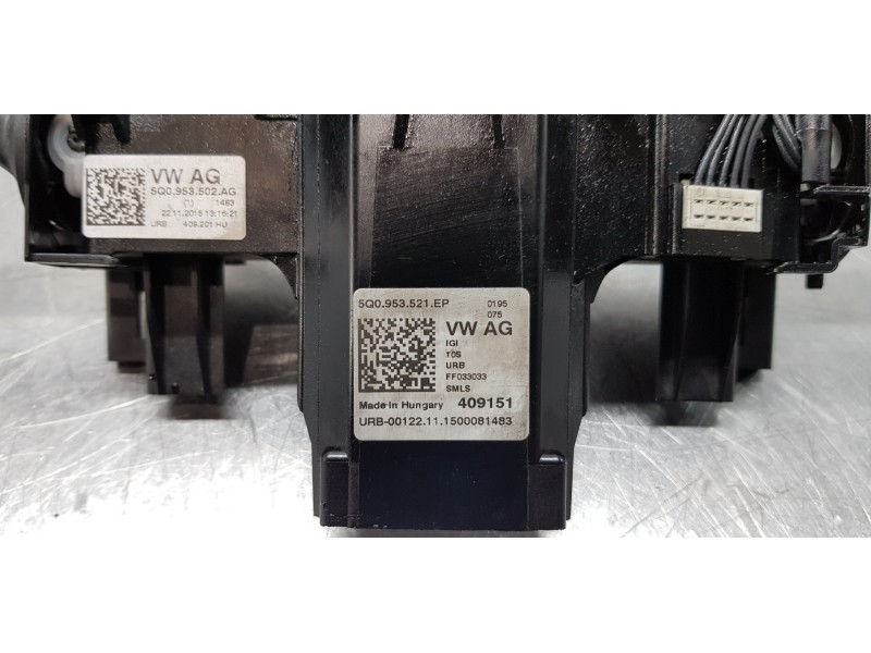 Recambio de mando intermitentes para skoda superb combi (3v5) active referencia OEM IAM 5Q0953521EP 5Q0953502AG  Recambio de mando intermitentes para skoda superb combi (3v5) active referencia OEM IAM 5Q0953521EP 5Q0953502AG