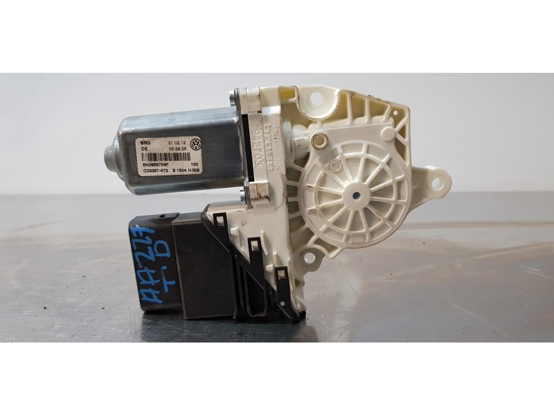 Recambio de motor elevalunas trasero derecho para volkswagen tiguan (5n2) advance bluemotion referencia OEM IAM 5N0959704F  