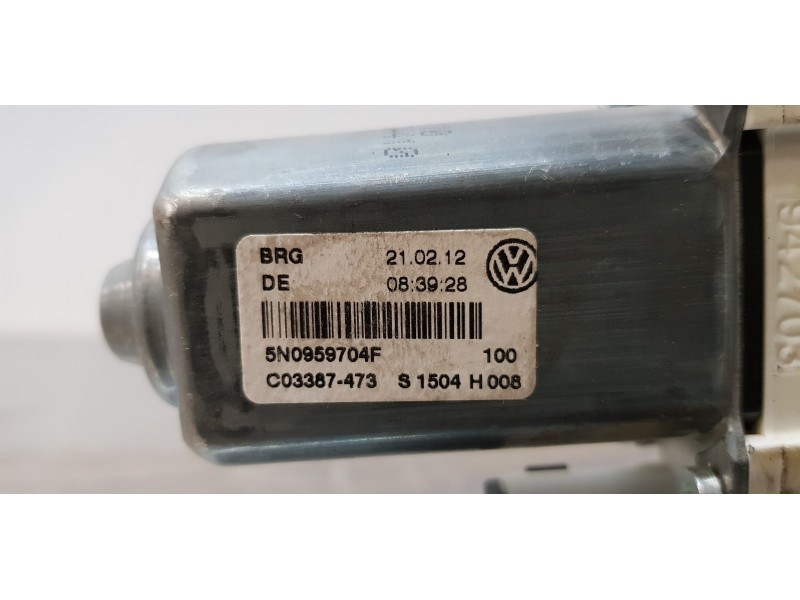 Recambio de motor elevalunas trasero derecho para volkswagen tiguan (5n2) advance bluemotion referencia OEM IAM 5N0959704F  