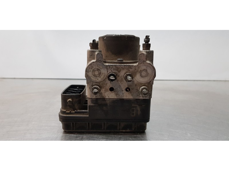 Recambio de abs para toyota rav 4 (a2) 2.0 luna 4x4 referencia OEM IAM 4451042080   Recambio de abs para toyota rav 4 (a2) 2.0 luna 4x4 referencia OEM IAM 4451042080