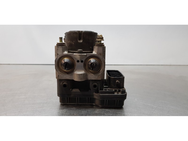 Recambio de abs para toyota rav 4 (a2) 2.0 luna 4x4 referencia OEM IAM 4451042080   Recambio de abs para toyota rav 4 (a2) 2.0 luna 4x4 referencia OEM IAM 4451042080