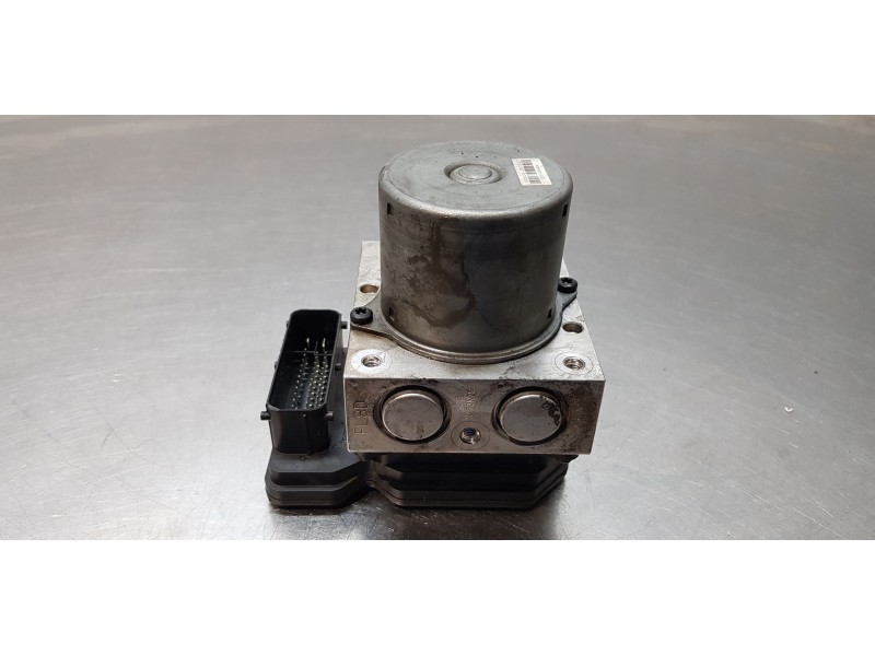 Recambio de abs para kia carens ( ) concept referencia OEM IAM 58910A4410  