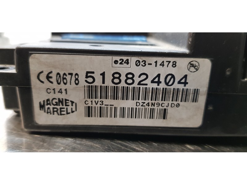 Recambio de modulo electronico para fiat doblo cargo basis kasten referencia OEM IAM 51882404  