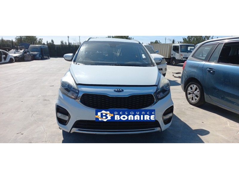 kia carens ( ) del año 2018