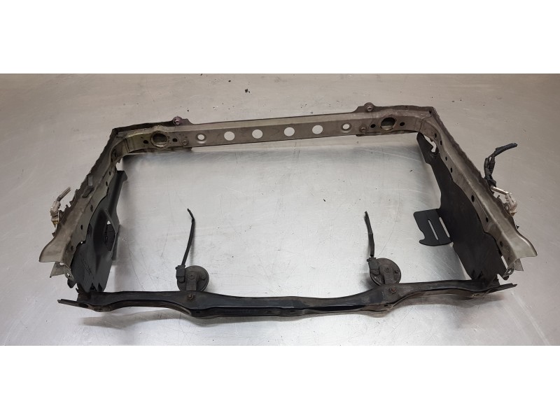Recambio de panel frontal para toyota rav 4 (a3) executive referencia OEM IAM 5320542070  