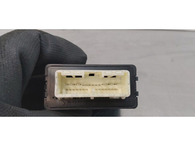 Recambio de modulo electronico para toyota rav 4 active referencia OEM IAM 8594042030  