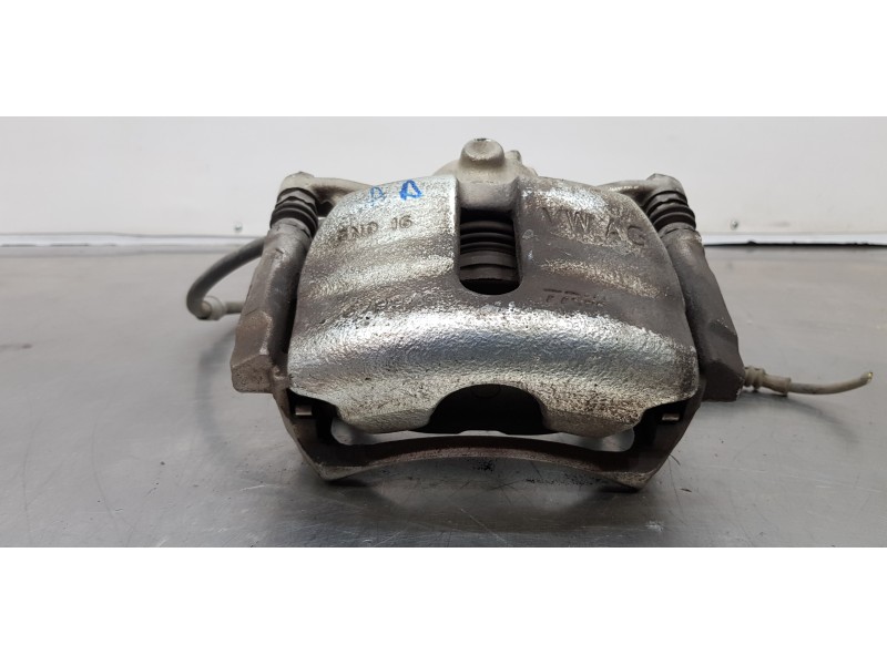 Recambio de pinza freno delantera derecha para seat ateca (kh7) xcellence 4drive referencia OEM IAM 8V0615124D  