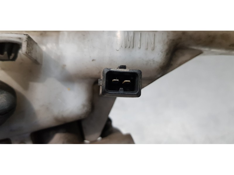 Recambio de bomba freno para kia carens ( ) concept referencia OEM IAM 58510A4800  