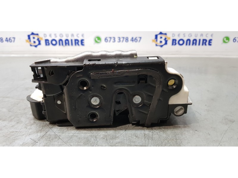 Recambio de cerradura puerta trasera izquierda para skoda rapid active referencia OEM IAM 5E0839015A  
