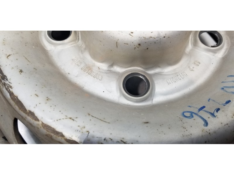 Recambio de llanta para nissan trade 100 caja cerrada, techo elevado referencia OEM IAM    Recambio de llanta para nissan trade 100 caja cerrada, techo elevado referencia OEM IAM