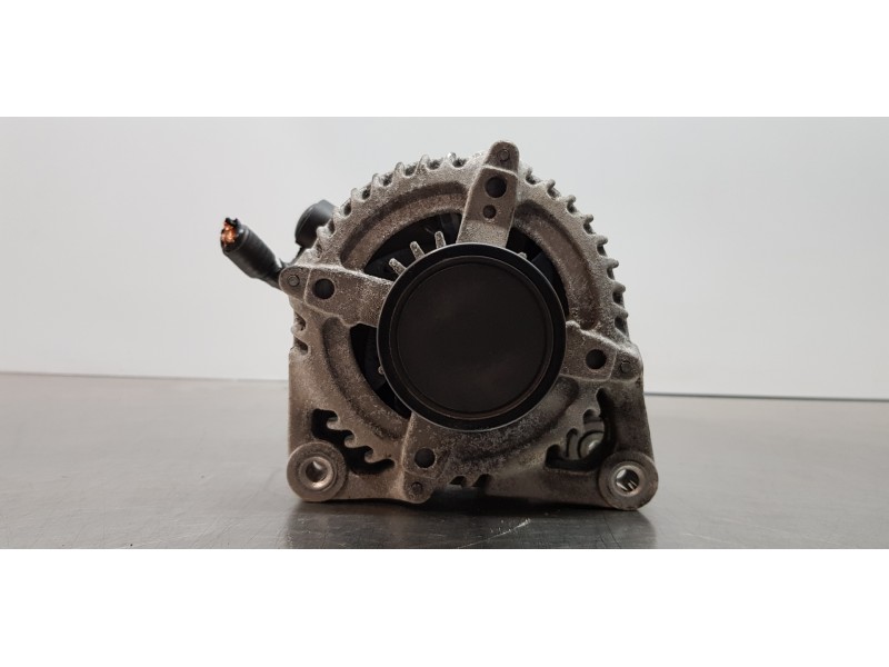 Recambio de alternador para ford c-max (ceu) trend referencia OEM IAM 2415010 CV6T10300DB 