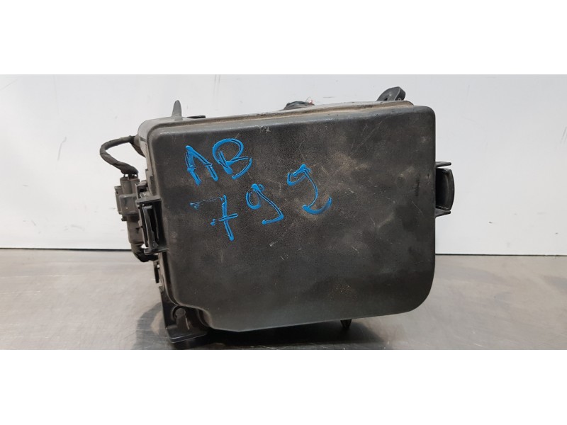 Recambio de caja reles / fusibles para kia carens ( ) concept referencia OEM IAM 919513X110  