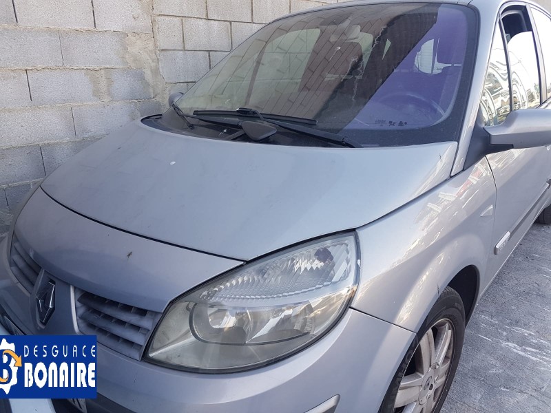 renault scenic ii del año 2005