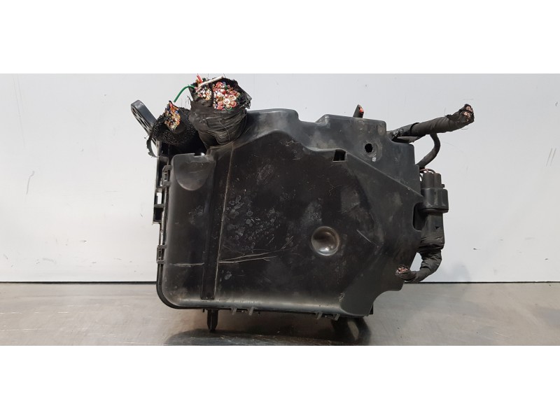 Recambio de caja reles / fusibles para kia carens ( ) concept referencia OEM IAM 919513X110  