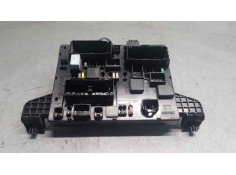 Recambio de caja reles / fusibles para opel zafira tourer selection referencia OEM IAM 13368651