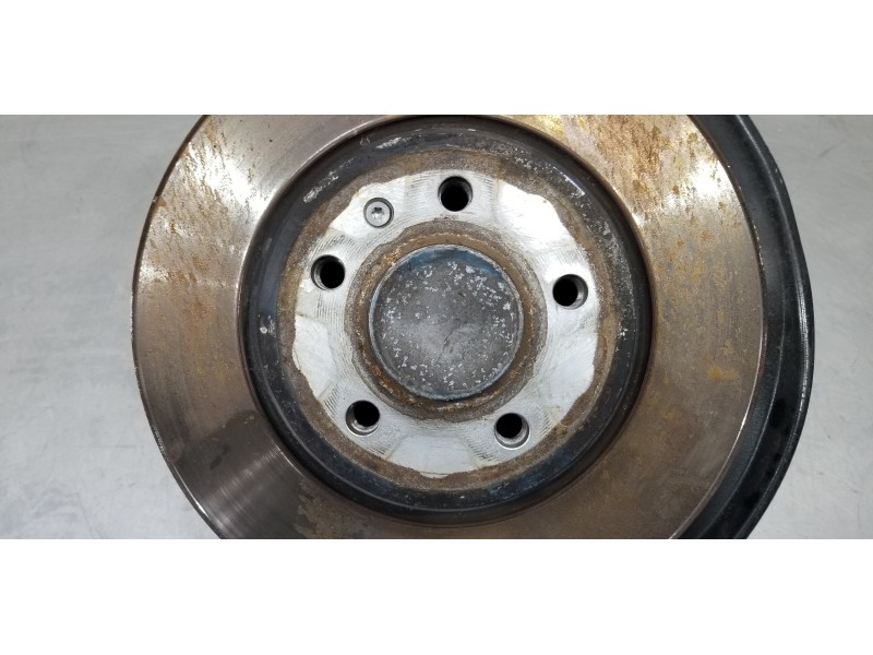 Recambio de mangueta trasera derecha para audi a4 ber. (b8) básico referencia OEM IAM 8K0505432AK 8K0505436AB 