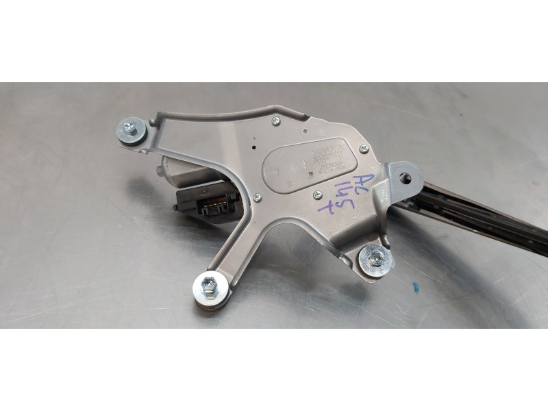 Recambio de motor limpia trasero para toyota rav 4 active referencia OEM IAM 8513042080  