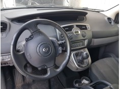 renault scenic ii del año 2005 2