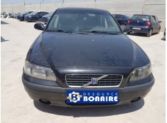 volvo s60 berlina del año 2002