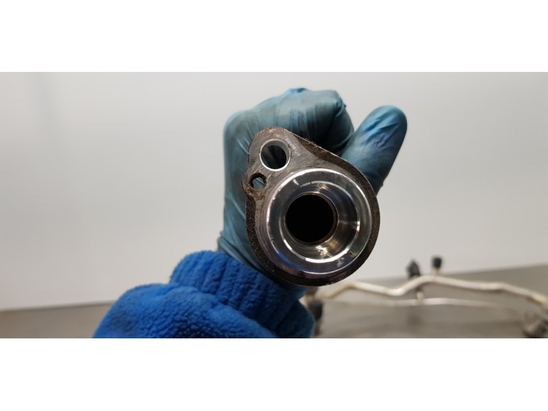 Recambio de tubos aire acondicionado para skoda superb combi (3v5) active referencia OEM IAM 5Q0820743M   Recambio de tubos aire acondicionado para skoda superb combi (3v5) active referencia OEM IAM 5Q0820743M