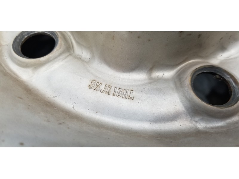 Recambio de llanta para nissan trade 100 caja cerrada, techo elevado referencia OEM IAM   