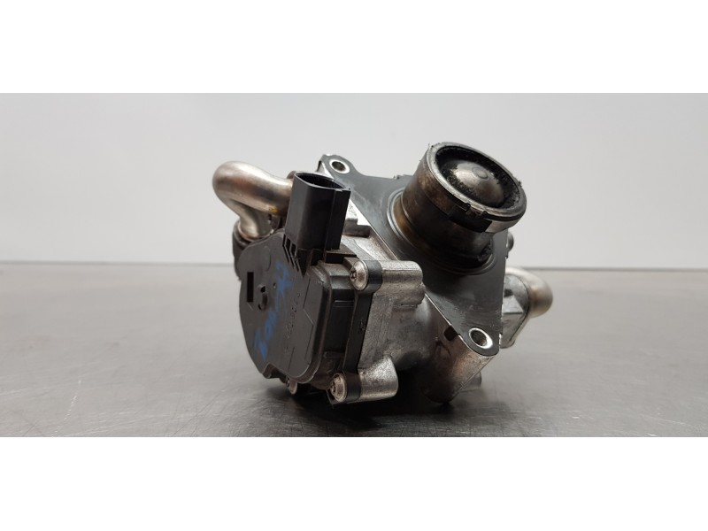 Recambio de valvula egr para skoda superb combi (3v5) active referencia OEM IAM 04L131501R   Recambio de valvula egr para skoda superb combi (3v5) active referencia OEM IAM 04L131501R