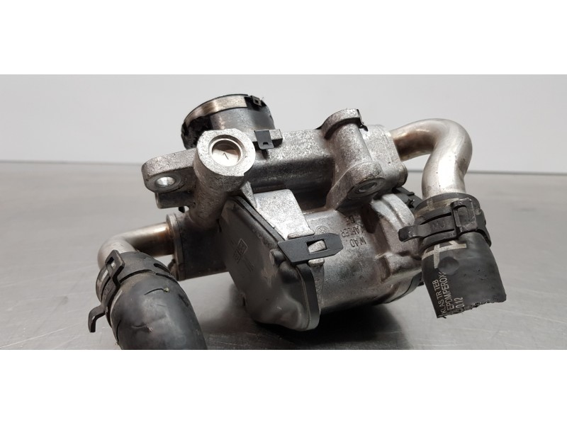 Recambio de valvula egr para skoda superb combi (3v5) active referencia OEM IAM 04L131501R   Recambio de valvula egr para skoda superb combi (3v5) active referencia OEM IAM 04L131501R