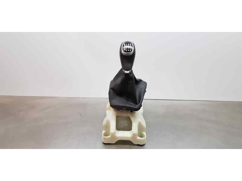 Recambio de palanca cambio para kia ceed business referencia OEM IAM 43700J7110WK  