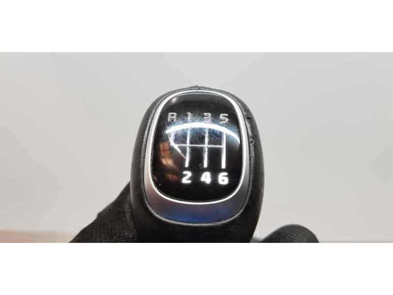 Recambio de palanca cambio para kia ceed business referencia OEM IAM 43700J7110WK  