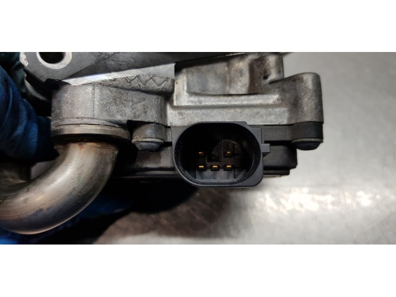 Recambio de valvula egr para skoda superb combi (3v5) active referencia OEM IAM 04L131501R   Recambio de valvula egr para skoda superb combi (3v5) active referencia OEM IAM 04L131501R