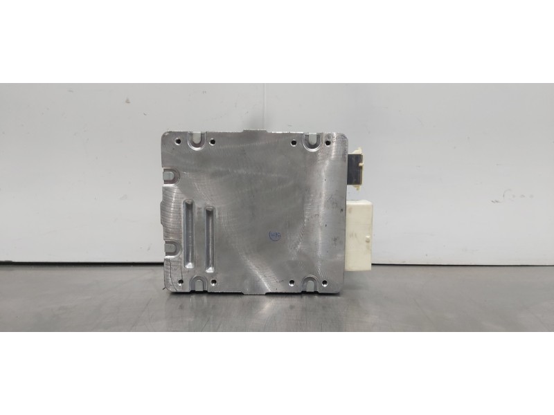 Recambio de modulo electronico para toyota prius (nhw30) eco referencia OEM IAM 8965047531  