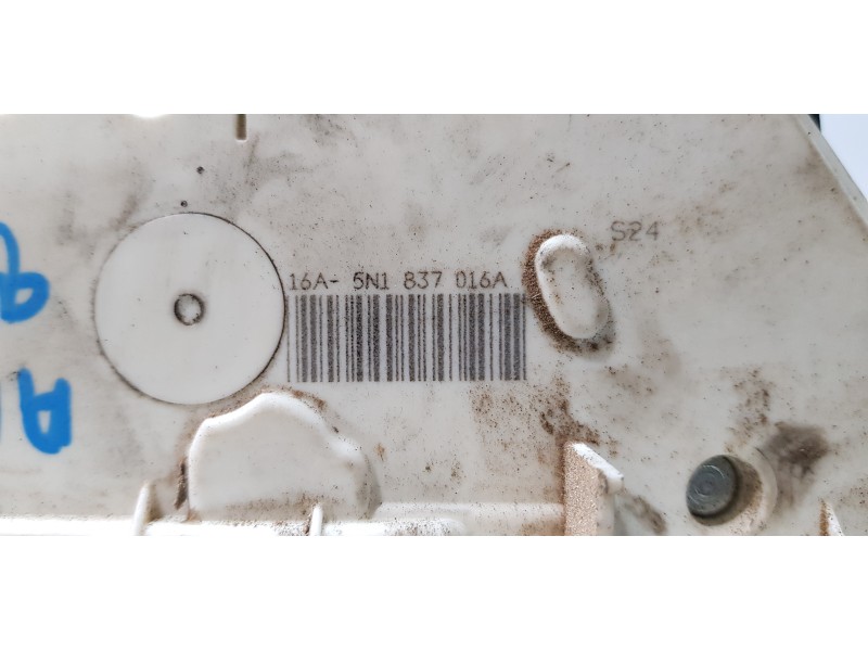 Recambio de cerradura puerta delantera derecha para seat ibiza (6j5) reference referencia OEM IAM 5N1837016A   Recambio de cerradura puerta delantera derecha para seat ibiza (6j5) reference referencia OEM IAM 5N1837016A