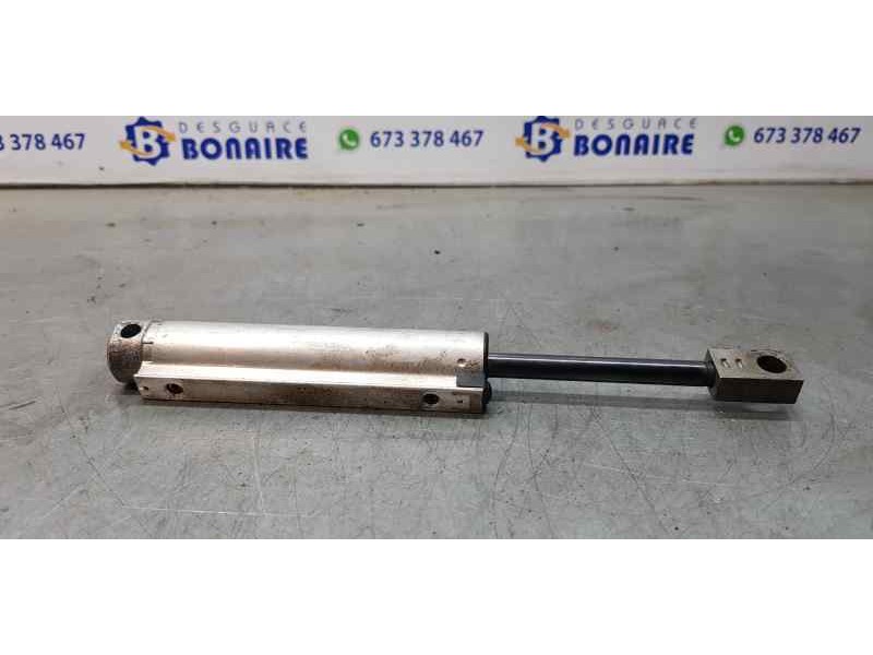 Recambio de amortiguadores maletero / porton para opel tigra twin top enjoy referencia OEM IAM 93164576   Recambio de amortiguadores maletero / porton para opel tigra twin top enjoy referencia OEM IAM 93164576