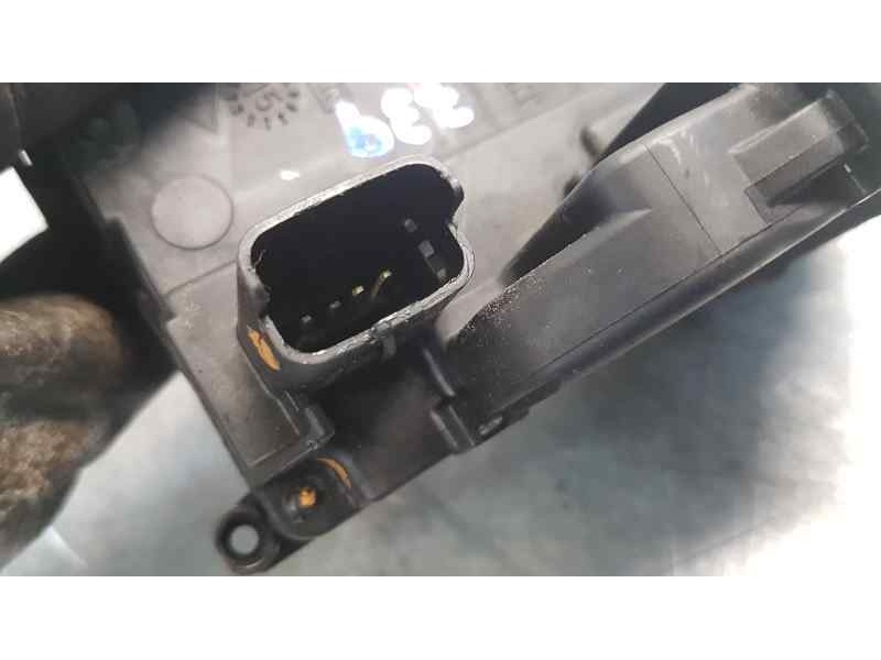 Recambio de cerradura puerta delantera derecha para renault scenic iii bose edition referencia OEM IAM 805020006RA   Recambio de cerradura puerta delantera derecha para renault scenic iii bose edition referencia OEM IAM 805020006RA