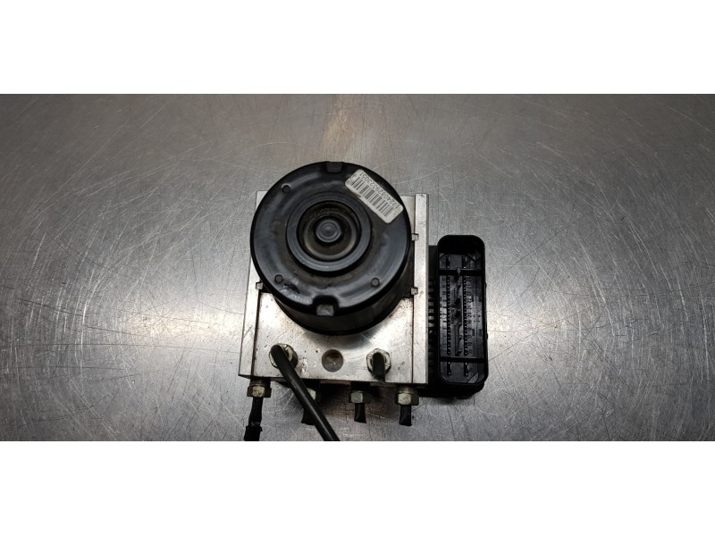 Recambio de abs para toyota yaris (ksp9/scp9/nlp9) básico referencia OEM IAM 445100D030 06210205164  Recambio de abs para toyota yaris (ksp9/scp9/nlp9) básico referencia OEM IAM 445100D030 06210205164