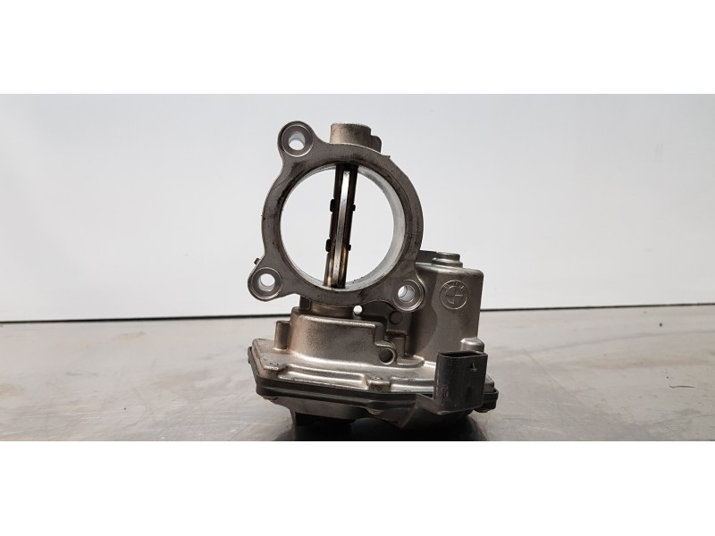 Recambio de caja mariposa para bmw x3 (f25) xdrive 20d referencia OEM IAM 13547810752  