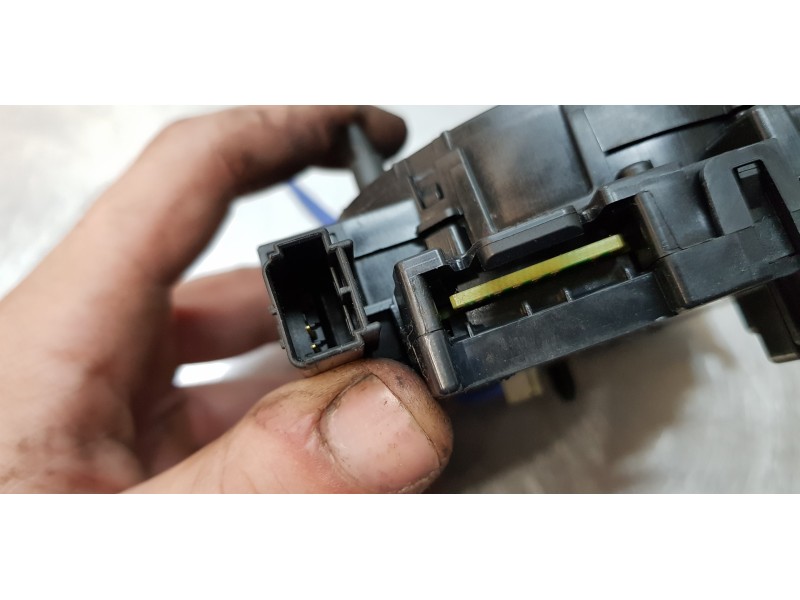 Recambio de anillo airbag para volkswagen golf vii lim. advance bluemotion tech. referencia OEM IAM 6Q0953549F   Recambio de anillo airbag para volkswagen golf vii lim. advance bluemotion tech. referencia OEM IAM 6Q0953549F