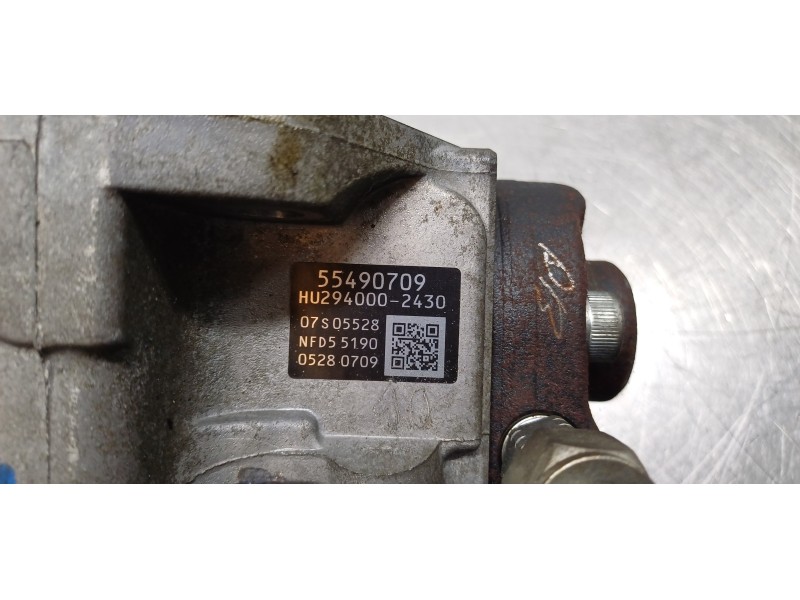 Recambio de bomba inyeccion para opel astra j gtc sportive referencia OEM IAM 95522506 55490709 HU2940002430