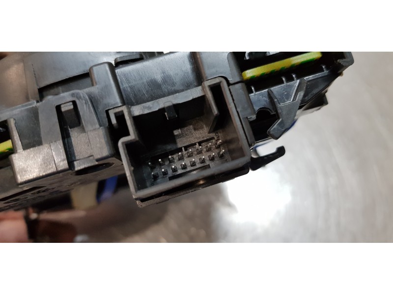 Recambio de anillo airbag para volkswagen golf vii lim. advance bluemotion tech. referencia OEM IAM 6Q0953549F   Recambio de anillo airbag para volkswagen golf vii lim. advance bluemotion tech. referencia OEM IAM 6Q0953549F