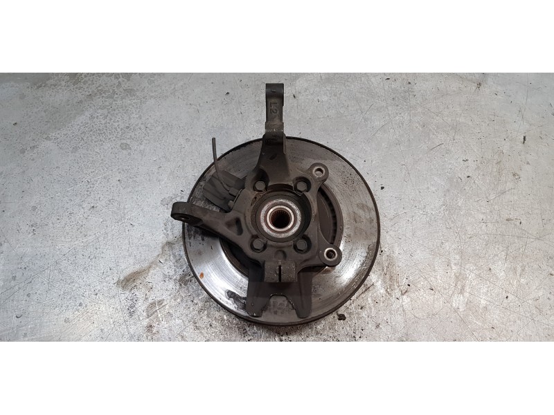 Recambio de mangueta delantera izquierda para kia carens ( ) concept referencia OEM IAM 51715A4001  