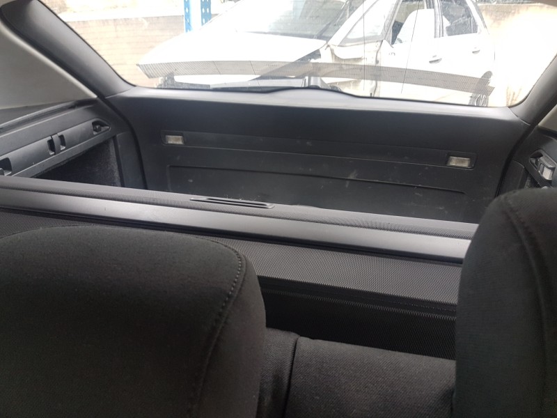 skoda superb combi (3t5) del año 2014