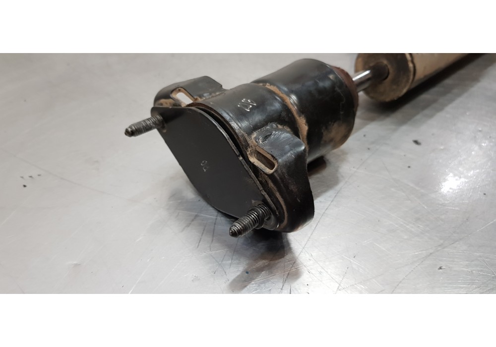 Recambio de amortiguador trasero derecho para mercedes clase r (w251) 320 cdi (251.022) referencia OEM IAM A2513203131  