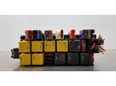 Recambio de caja reles / fusibles para mercedes clase s (w220) berlina 400 cdi (220.028) referencia OEM IAM A0325458232  