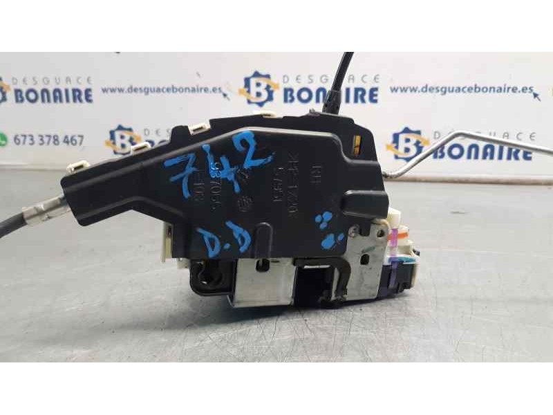 Recambio de cerradura puerta delantera derecha para fiat freemont (345) basis referencia OEM IAM 04589916AD  